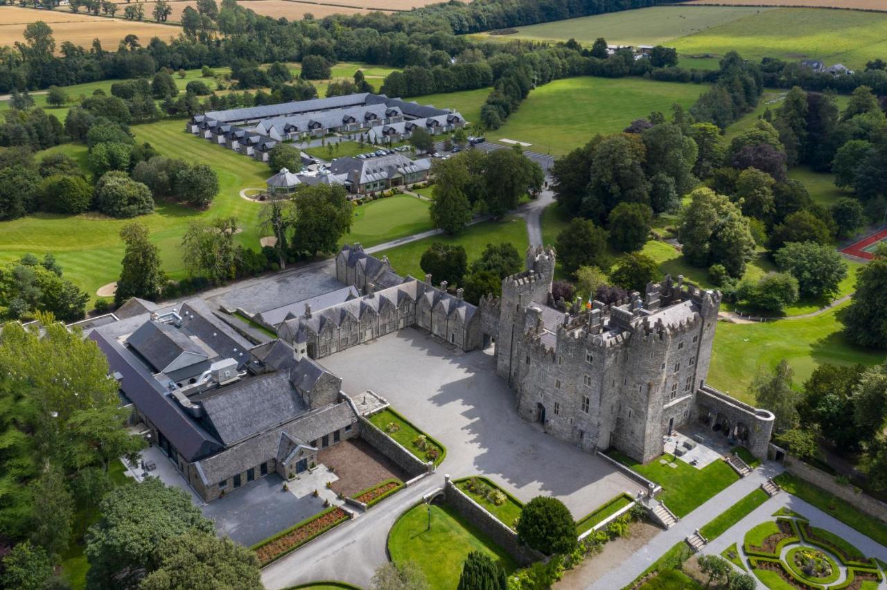Kilkea Castle Hotel ภายนอก รูปภาพ