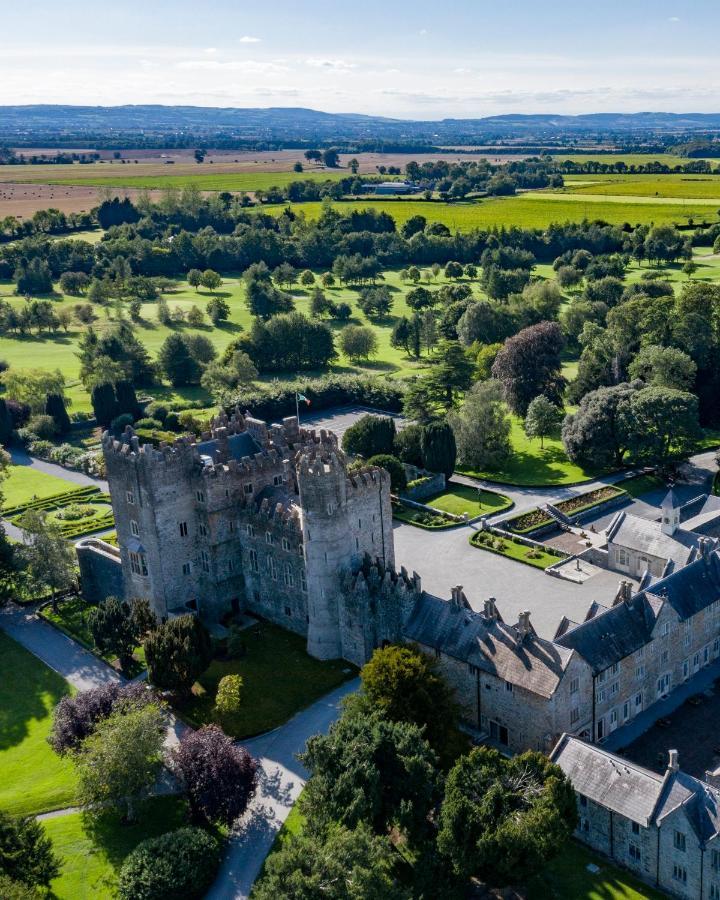 Kilkea Castle Hotel ภายนอก รูปภาพ