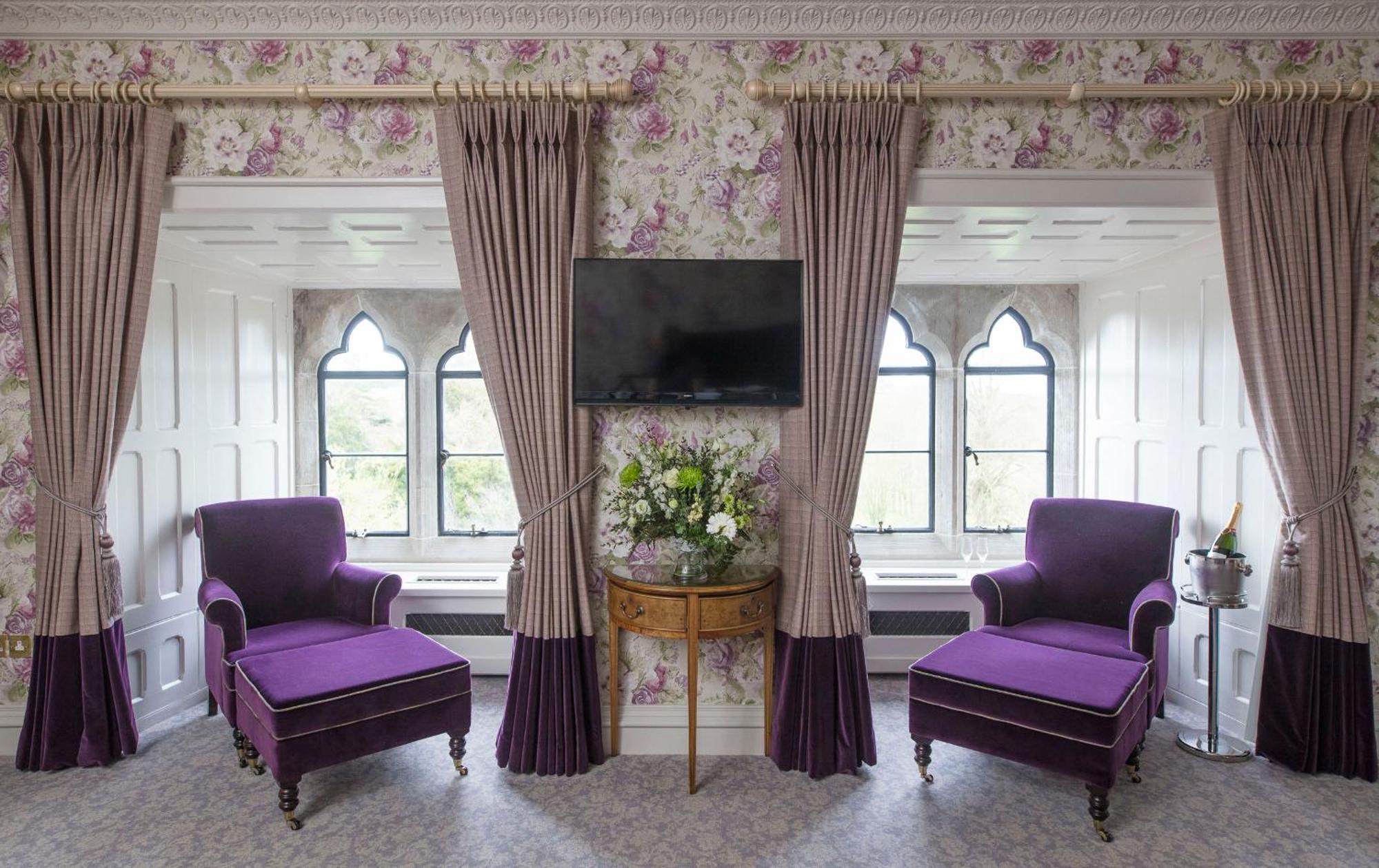 Kilkea Castle Hotel ภายนอก รูปภาพ
